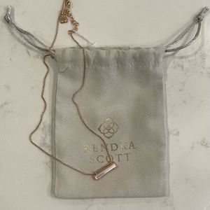 Kendra Scott | Leanor Rose Gold Pendant Necklace